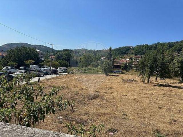 Terreno venda em Feira da Lomba, Salvador