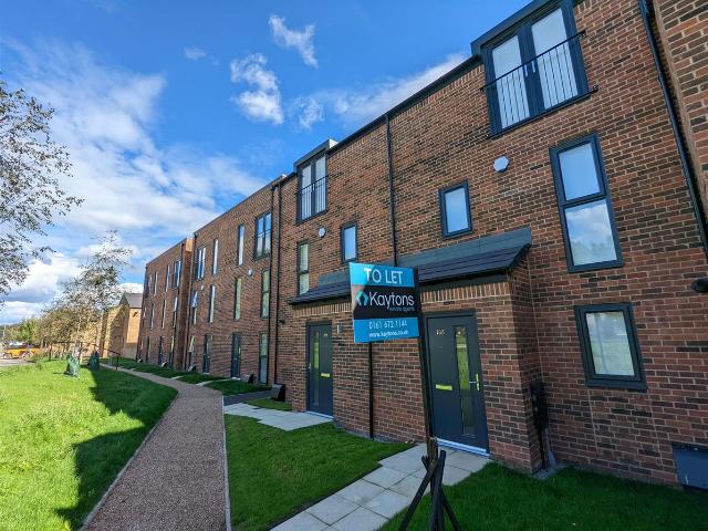 House for rent in Charlestown, Salford