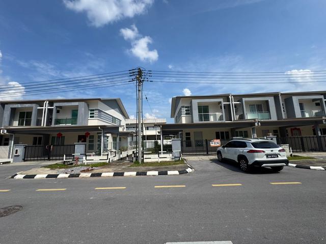 Terraced House for sale in Kuching, Sarawak