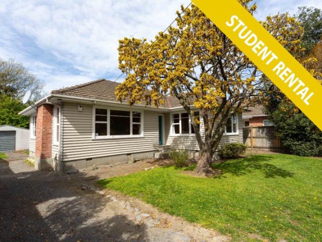 House for rent in Chaslands, Canterbury