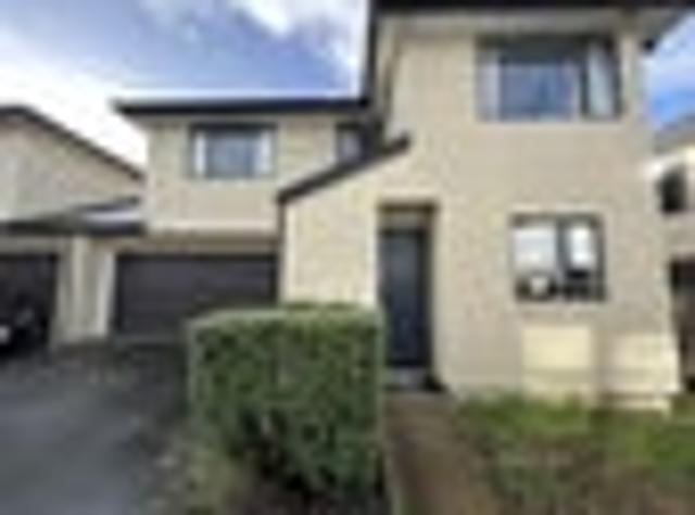 Townhouse for rent in Riccarton, Canterbury