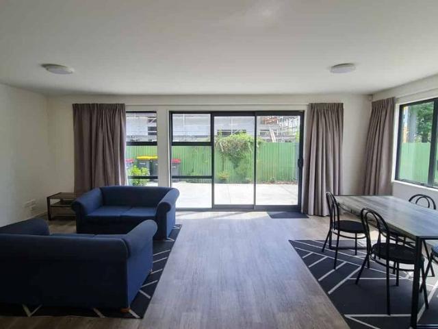Townhouse for rent in Riccarton, Canterbury