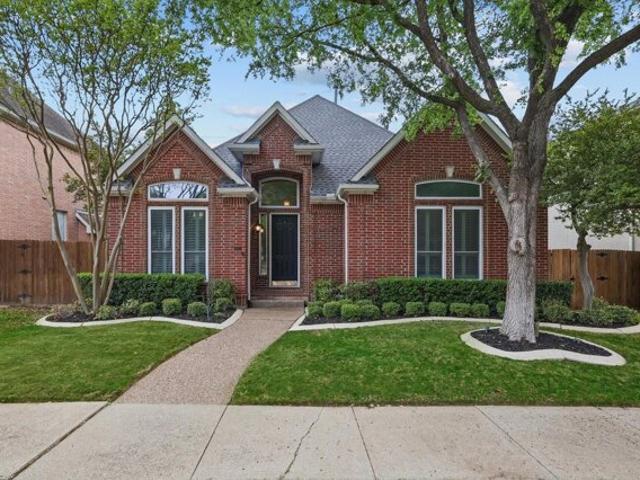 House for sale in Irving, Texas