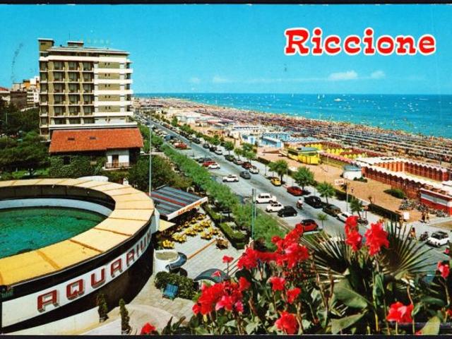 Locale Commerciale in affitto a Alba, Riccione