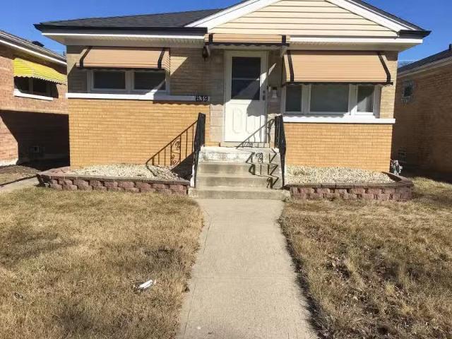 House for rent in Bedford Park
