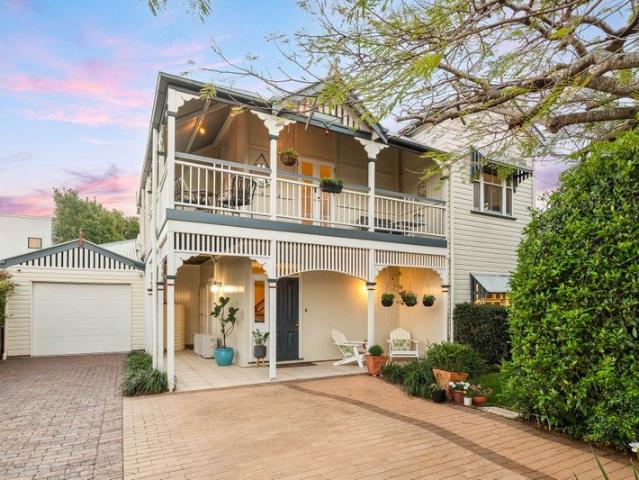 House for sale in Tarragindi, Greater Brisbane