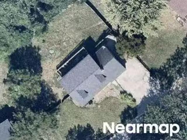 House for sale in Arnold