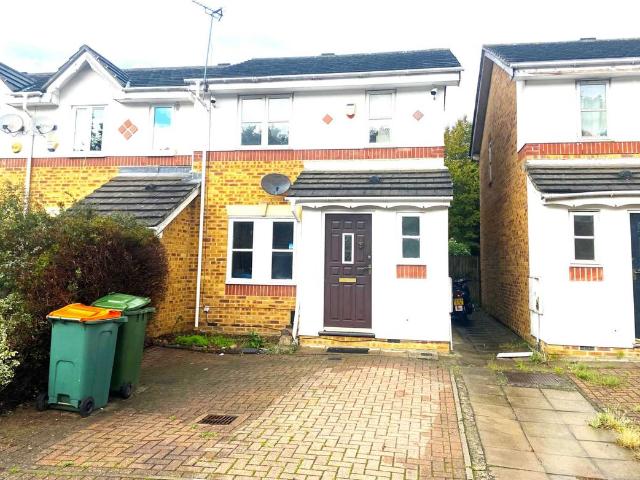 House for rent in West Beckton, Greater London