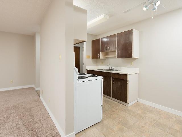 Apartment for rent in Wedgewood, Alberta