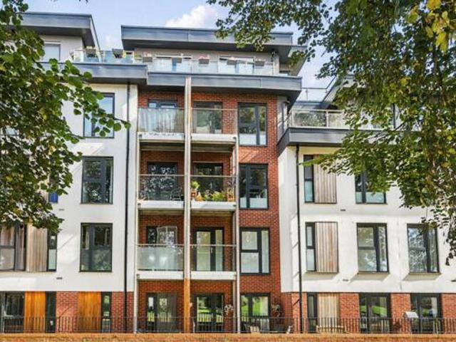 House for sale in Shirley, West Midlands