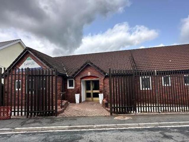 House for rent in Lyons, Greater London