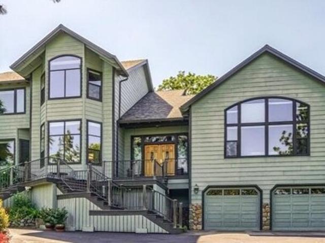 House for sale in Oregonia