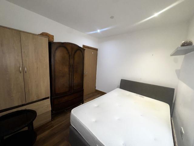 Apartment for rent in Falcon Lodge, Wales