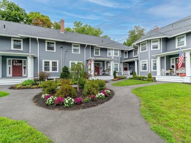 Condo for sale in Yale Avenue Historic District, Wakefield