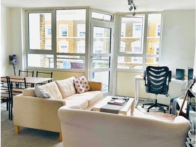 House for rent in Oval, Greater London