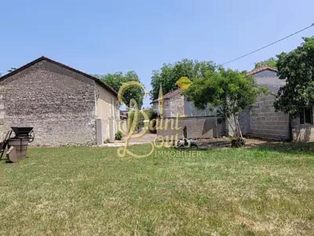 Maison vente à La Ville, Richelieu