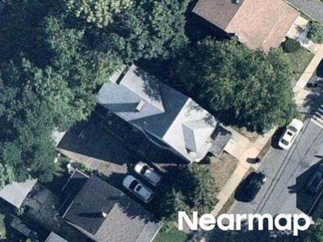 House for sale in Newark, Essex County