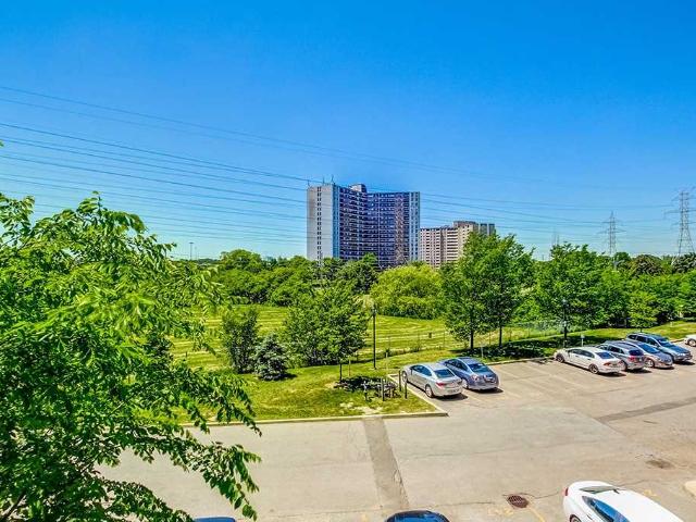 Apartment for rent in Woburn, Ontario