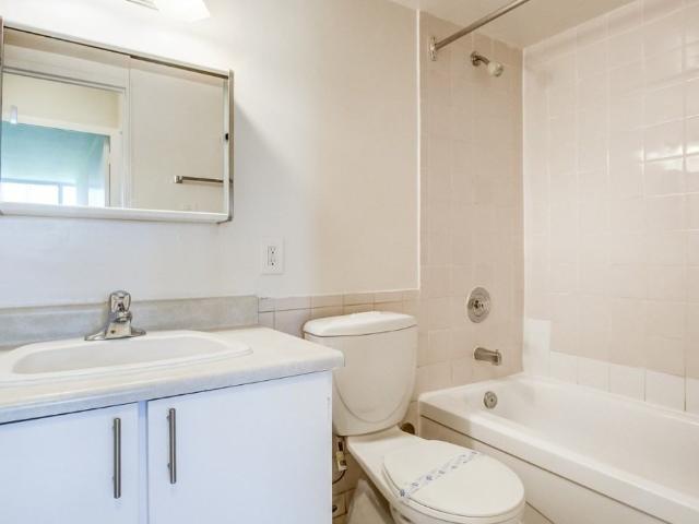 Apartment for rent in Woburn, Ontario