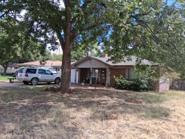 House for sale in Taylor, Texas