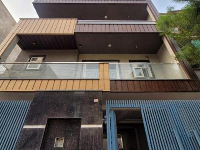 Flat for sale in Hariana
