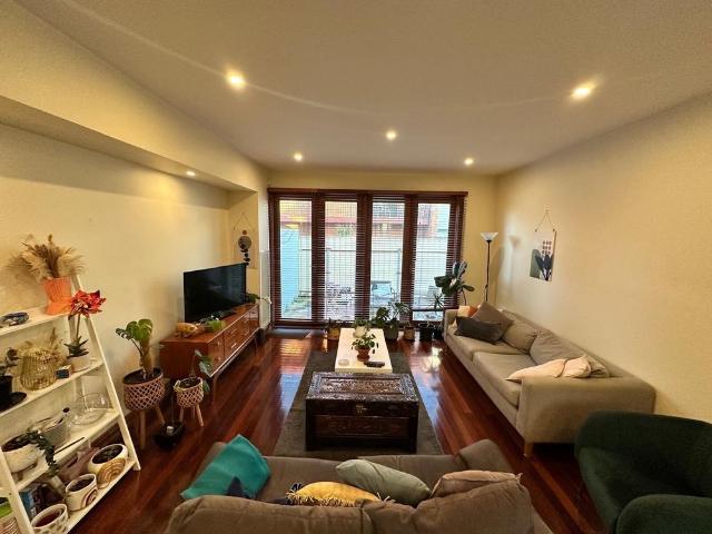 Room for rent in Camerons Creek, Victoria