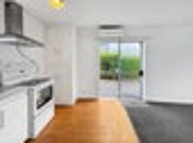 Apartment for rent in Heathcote, Canterbury