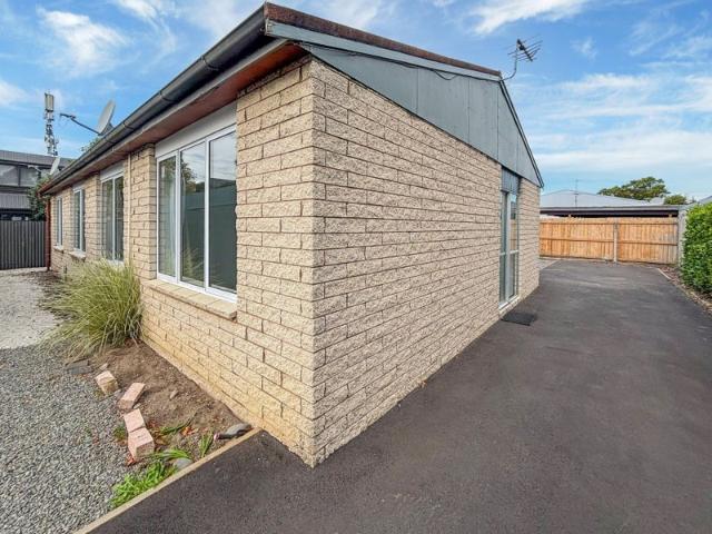 Apartment for rent in Heathcote, Canterbury