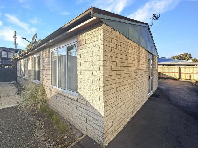 Apartment for rent in Heathcote, Canterbury