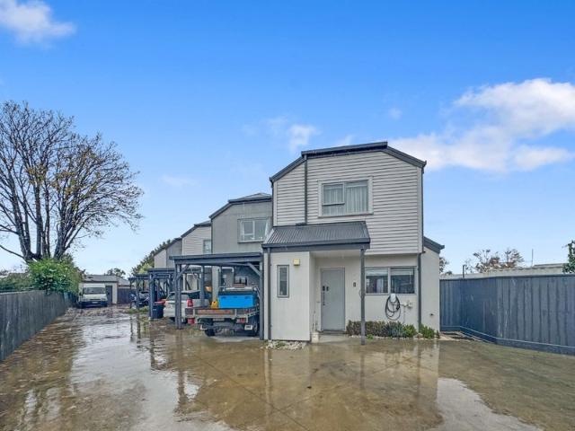 House for rent in Heathcote, Canterbury