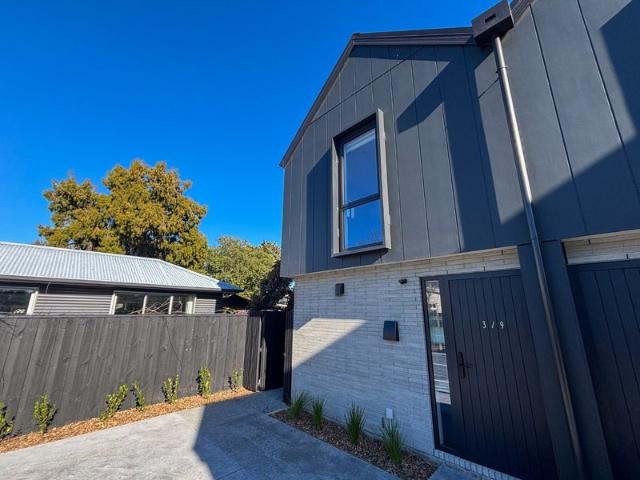House for rent in Edgeware, Canterbury