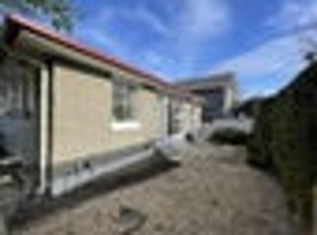 Apartment for rent in Heathcote, Canterbury