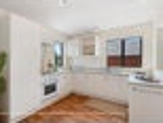 Apartment for rent in Heathcote, Canterbury