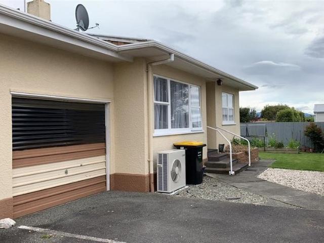 House for rent in Tasman