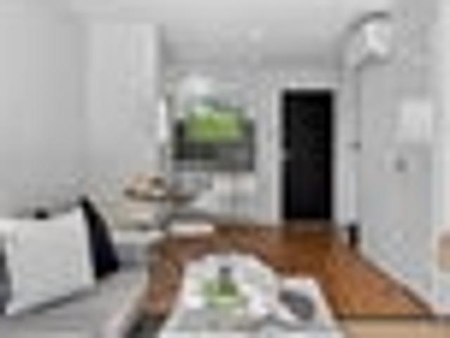 Townhouse for rent in Heathcote, Canterbury