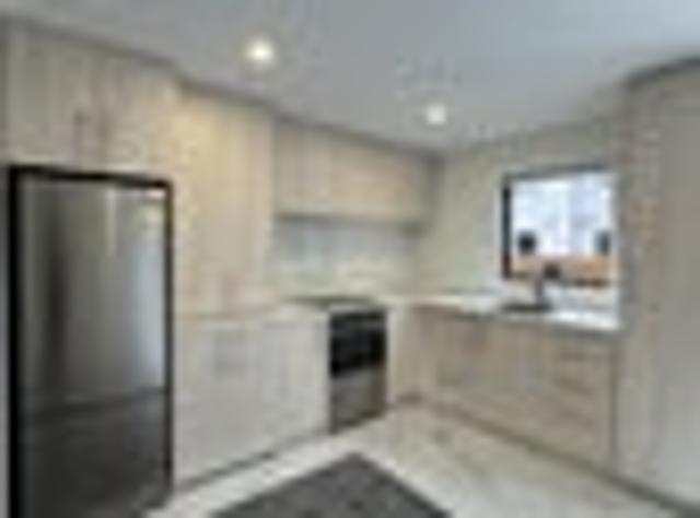 Townhouse for rent in Richmond, Linwood-Central-Heathcote Community