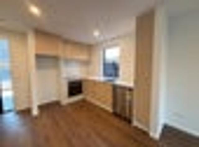 Townhouse for rent in Heathcote, Canterbury