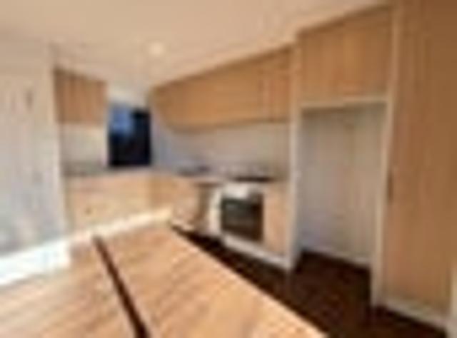 Townhouse for rent in Heathcote, Canterbury