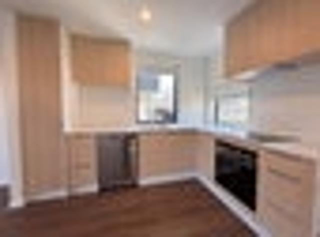Townhouse for rent in Heathcote, Canterbury