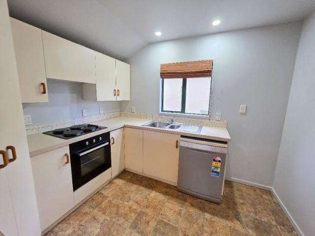 Apartment for rent in Heathcote, Canterbury