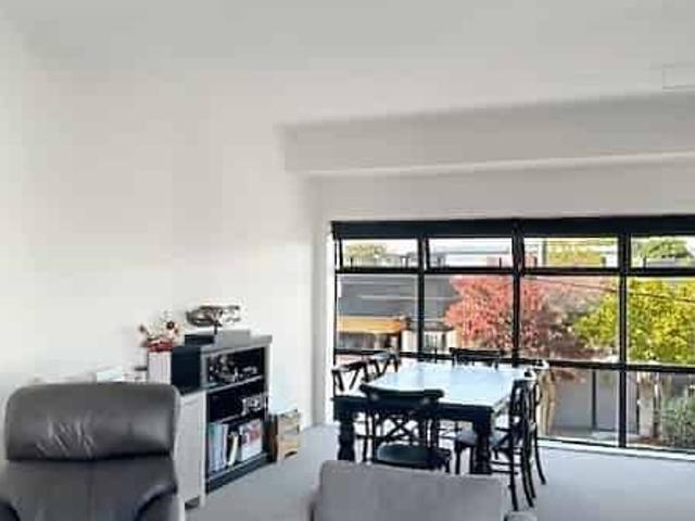 Apartment for rent in Heathcote, Canterbury