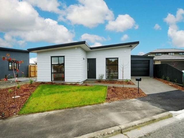 House for rent in Heathcote, Canterbury