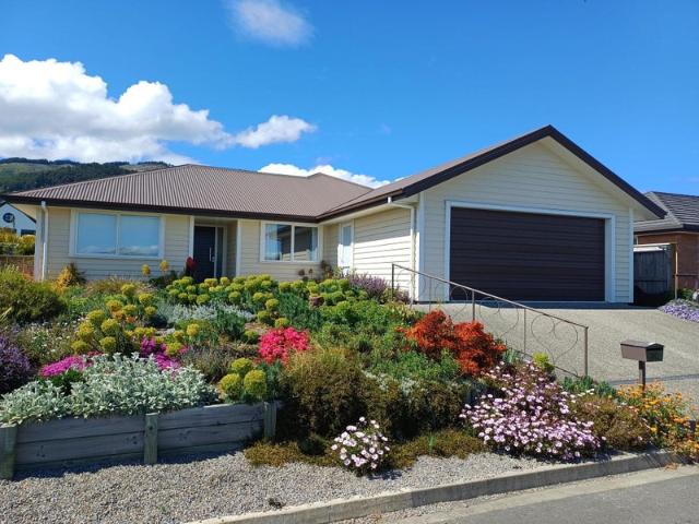House for rent in Tasman