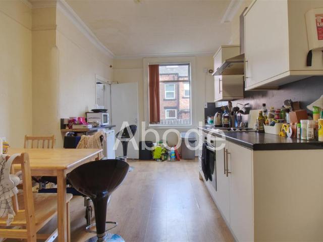 House for rent in Headingley Hill, Leeds