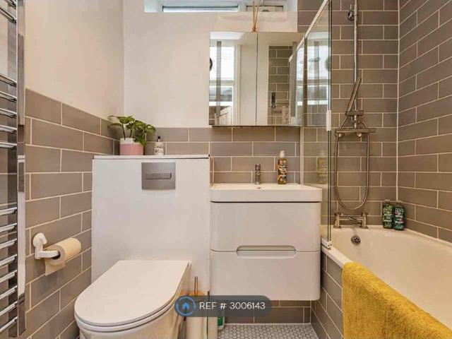 Apartment for rent in Barnsbury, Greater London