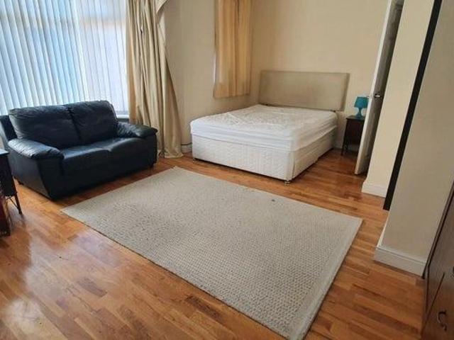 House for rent in Sedgley Park, Bury