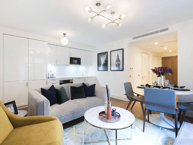 Apartment for rent in Soho, Greater London