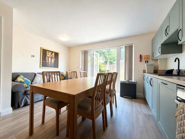 Apartment for rent in St Thomas, Exeter