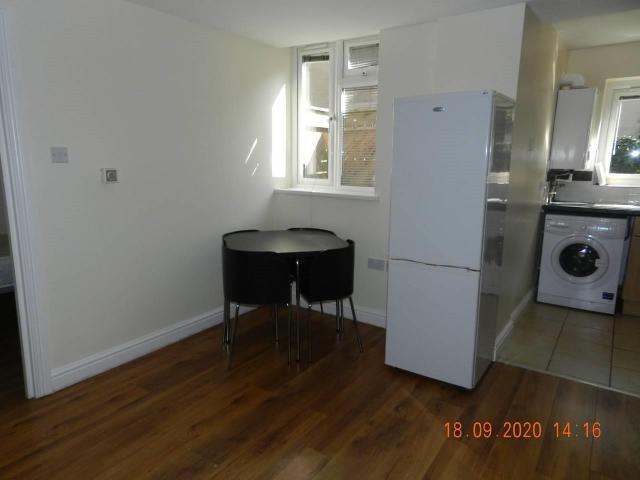 Apartment for rent in Plasnewydd, Cardiff