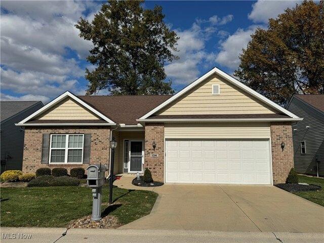 Condo for sale in Elyria, Ohio